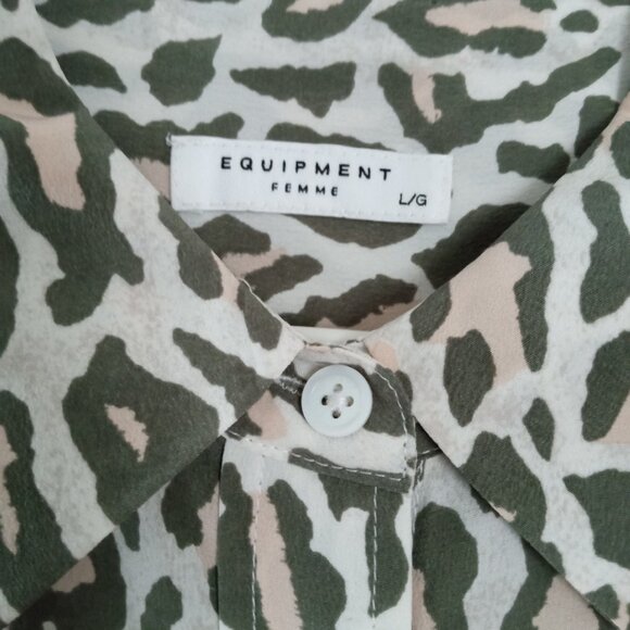 Equipment 100% Silk Animal Print Shirt Blouse - New without tags - Picture 2 of 5